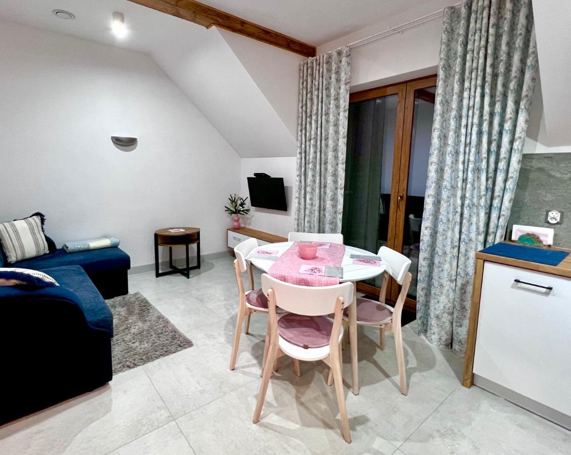Elff -apartamenty I Goscinne *